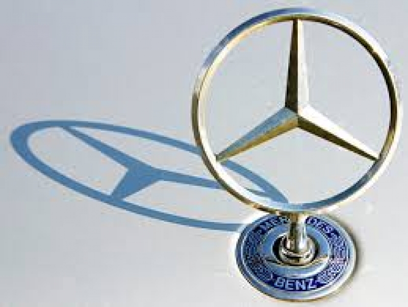 Mercedes-Benz este afectat de scăderea vânzărilor și problemele din lanțul de aprovizionare.