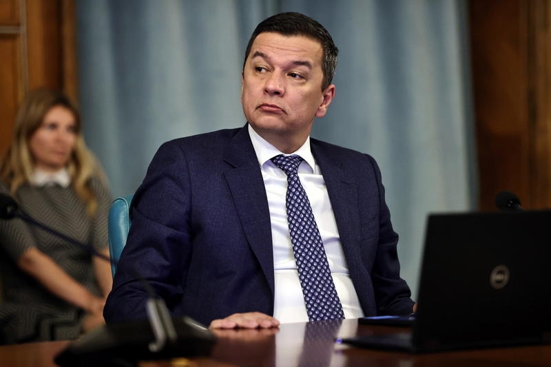 Sorin Grindeanu a avut noroc în Guvern: 90% din fondurile pentru investiții prioritare din bugetul pe 2024 vor merge către Ministerul Transporturilor.