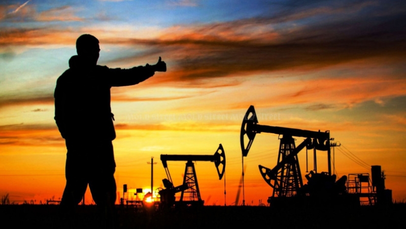Kazahstanul se angajează să mărească exporturile de petrol spre China