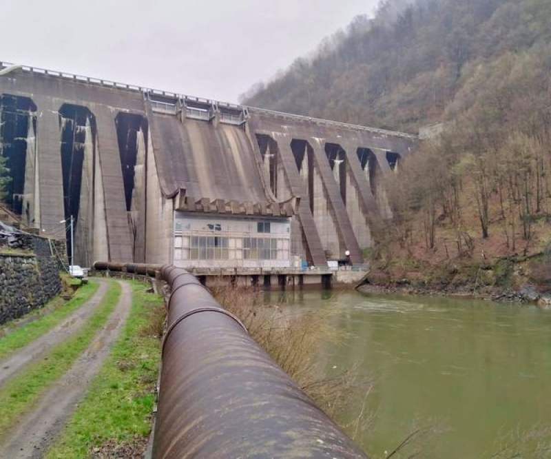 Avansarea procesului de eliminare a barajelor de pe râurile din Grecia, Croația, România și Slovacia este în curs.