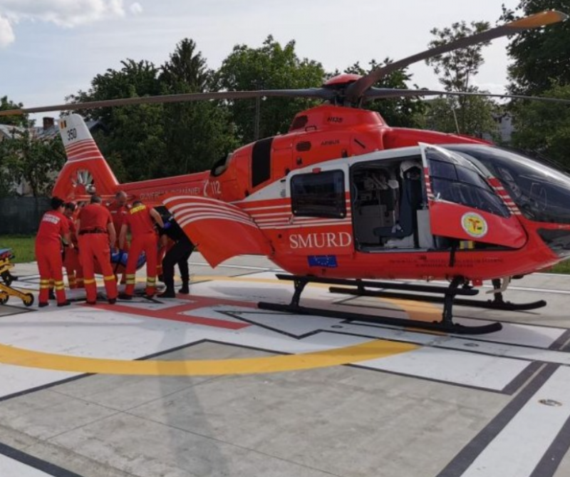 Un bărbat din Câţcău, rănit într-un accident de circulație, a fost preluat de elicopterul SMURD.