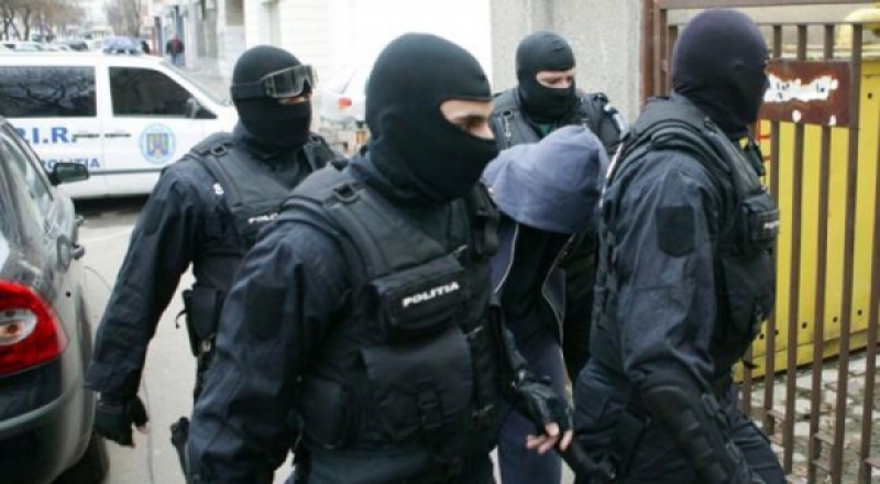 IGPR: Polițiștii de la Economic au efectuat peste 1.200 de percheziții în primele trei luni ale anului