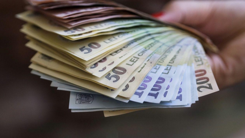 Dezvoltare rapidă în România: Salariile cresc cu două cifre,...